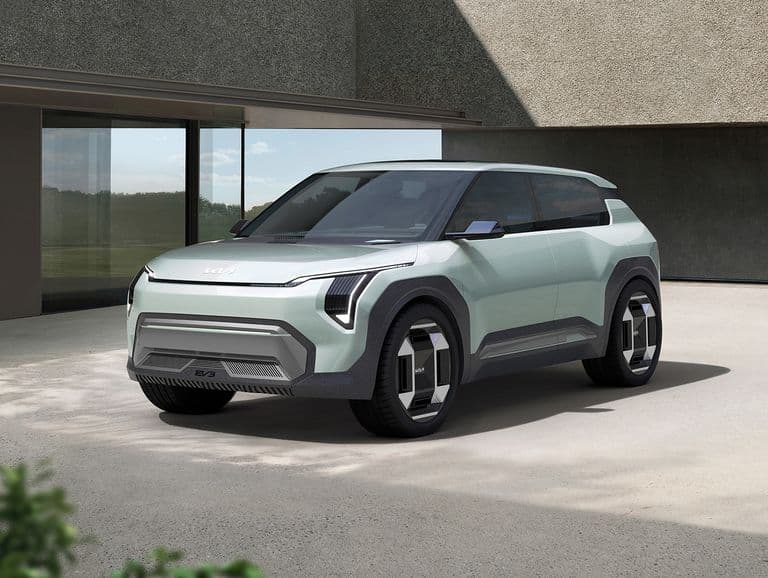 Kia-ev3