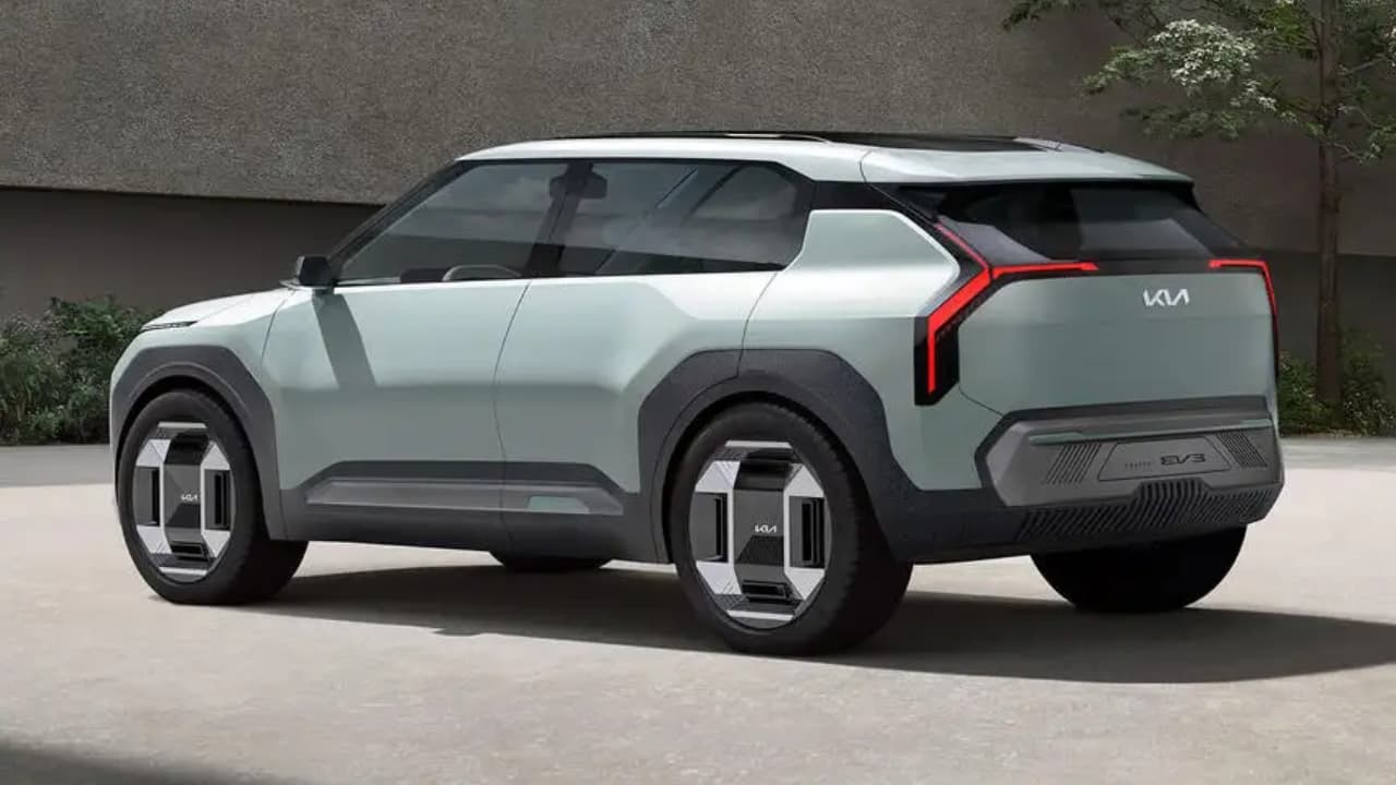 kia-to-launch-its-new-clavis-ev-in-india-soon